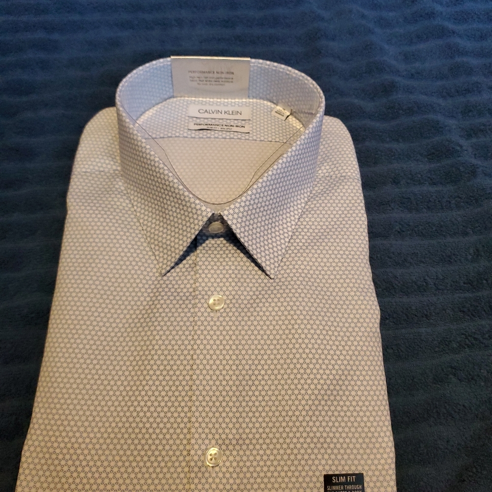 Calvin Klein Performance Non Iron Slim Fit 18 34/35